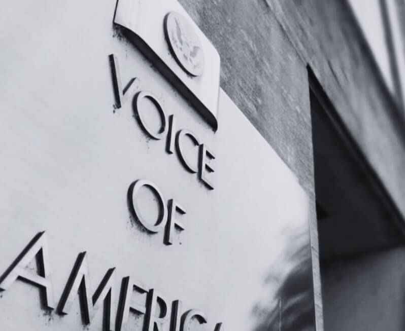 Plaque-Voice-Of-America 2